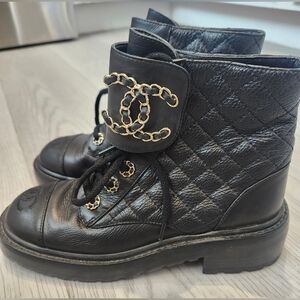 CHANEL Black Quilted Leather Moto Boots with Gold Chain